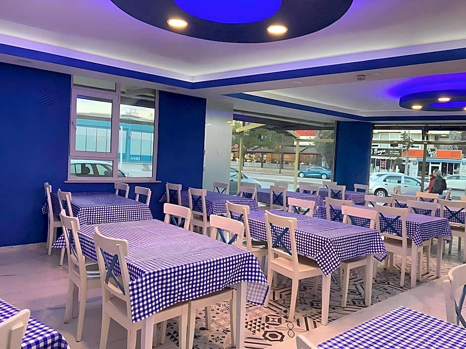 Grand Niki Hotel & Spa