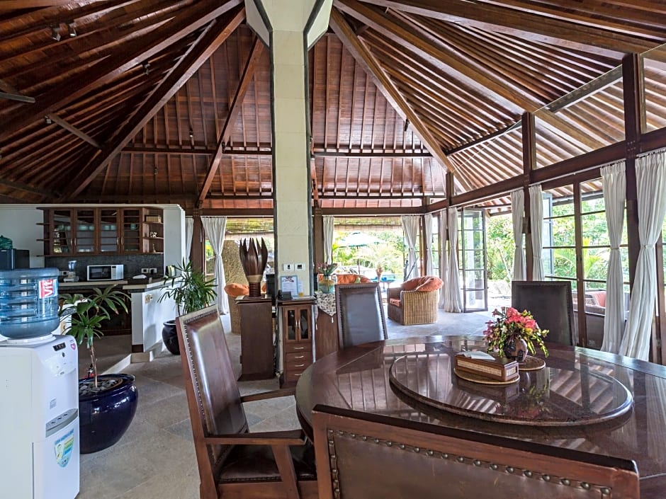 Canang Sari Villas