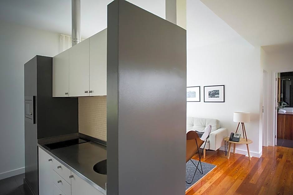 Furnas Lake Forest Living