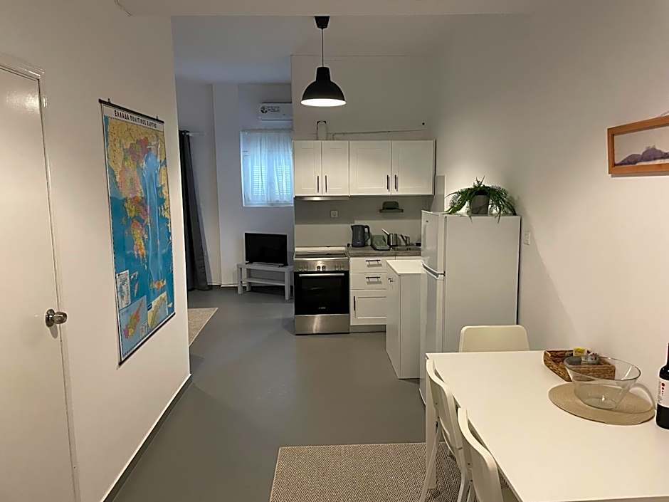 Spanos Apartments - Panteli