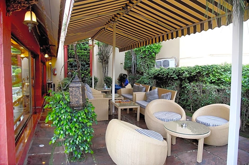 Noor Us Sabah Palace