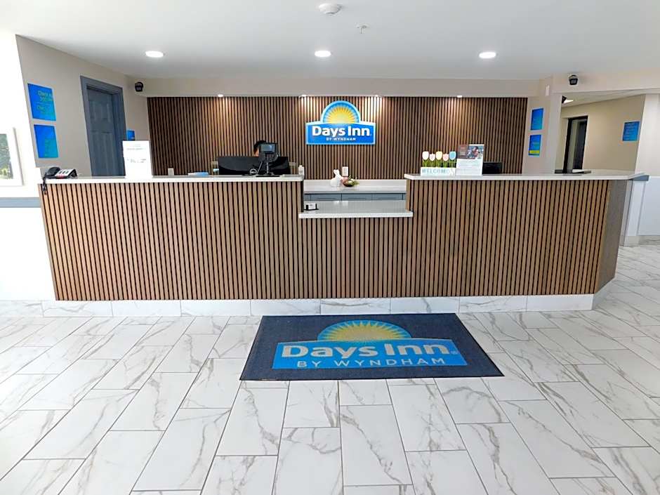 Days Inn by Wyndham Effingham