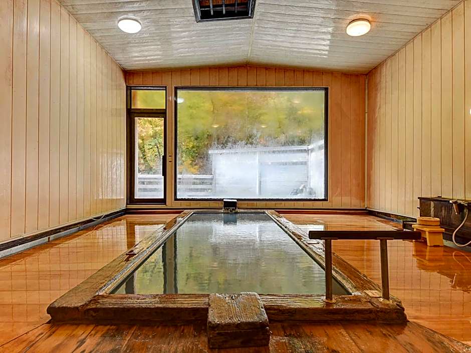 Shirahone Onsen Tsuruya Ryokan