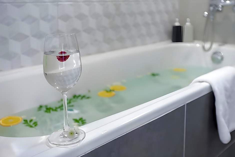 La Regatta Boutique Residences