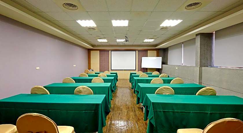 Lichia Royal Garden Hotel