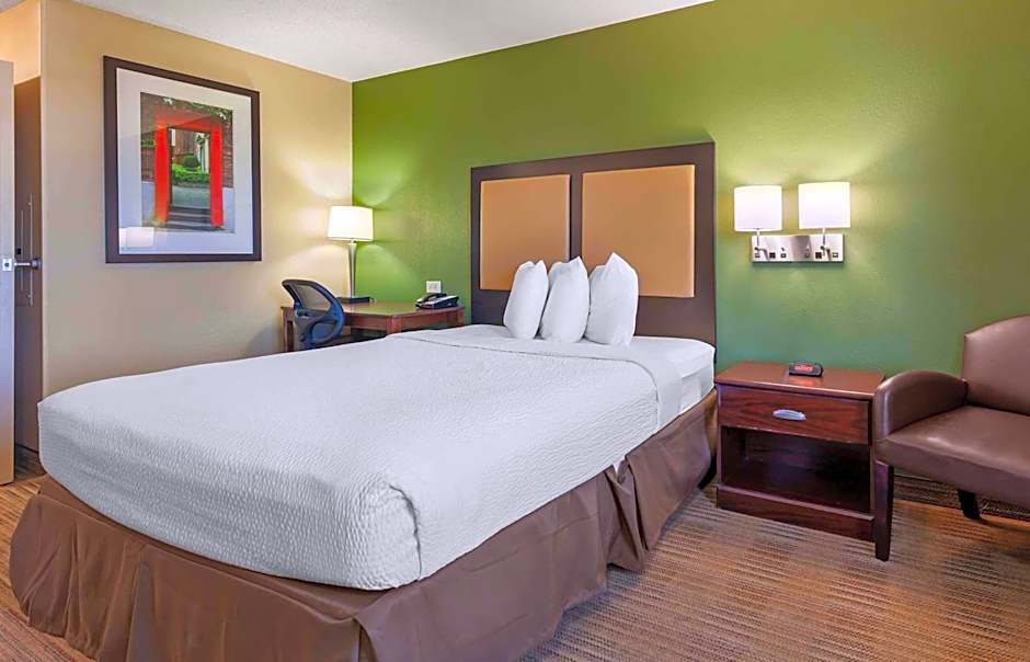 Extended Stay America Suites - Madison - Junction Court