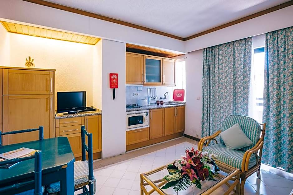 Muthu Oura Praia Hotel