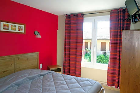 Double Room with Air Conditioning