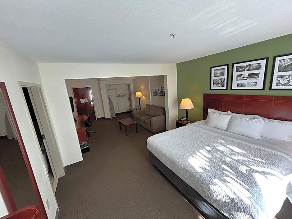 Sleep Inn & Suites Manchester