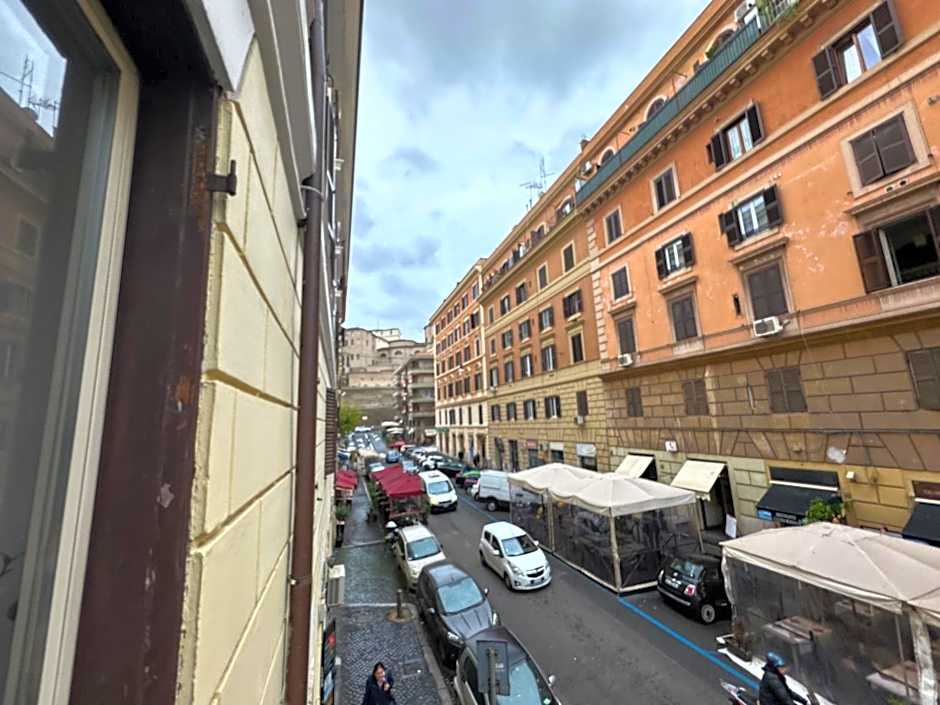 Candia Rooms