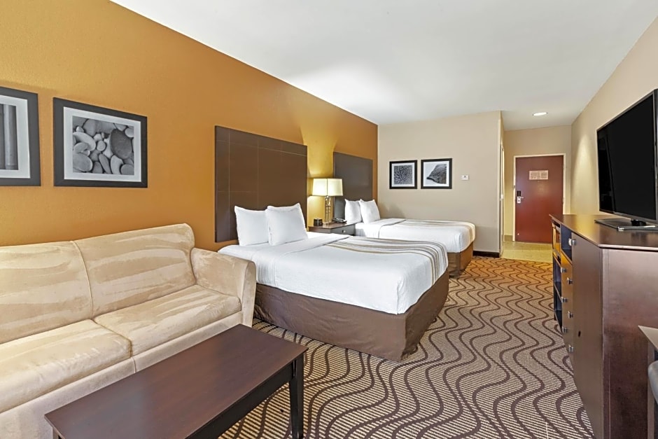 La Quinta Inn & Suites by Wyndham South Bend