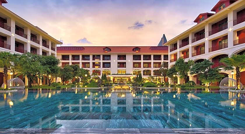 Senna Hue Hotel