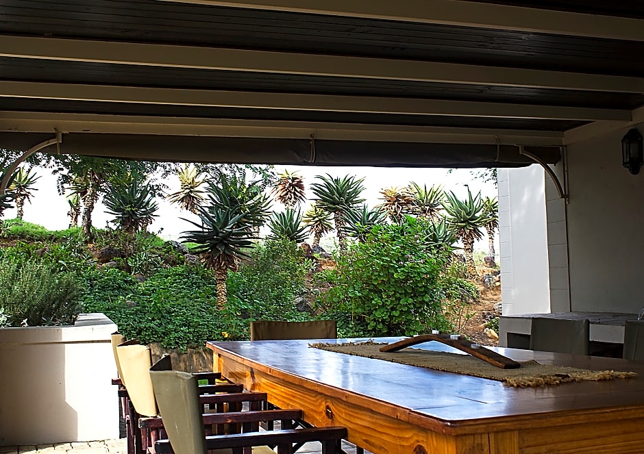 Swartberg Private Game Lodge