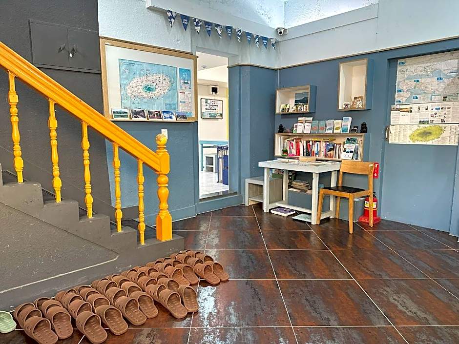 Slow Citi Guest House