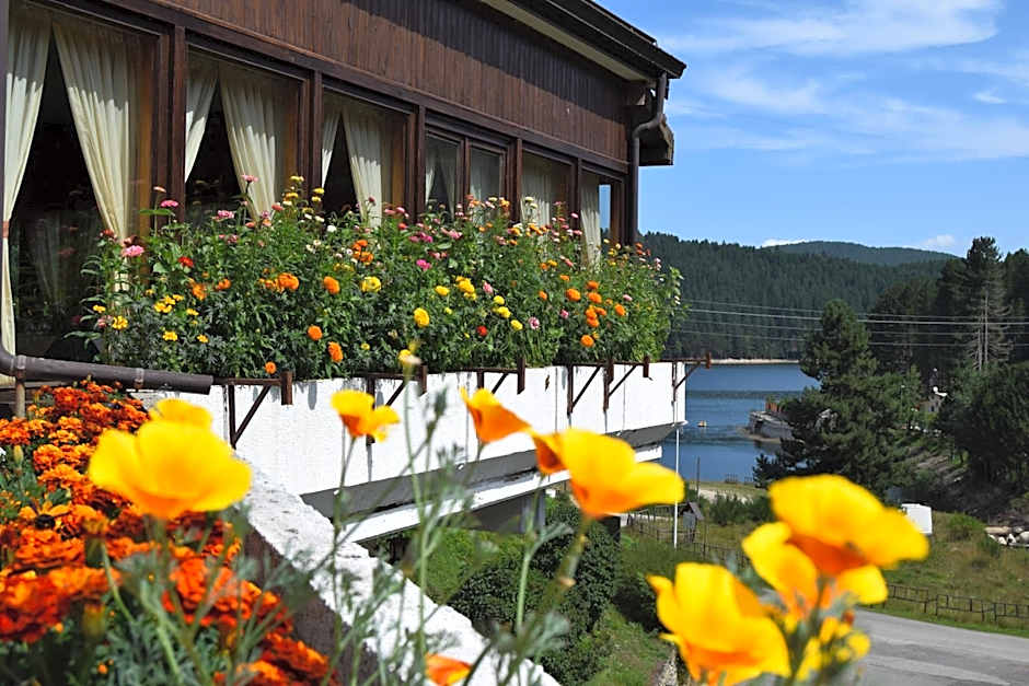 hotel lo sciatore