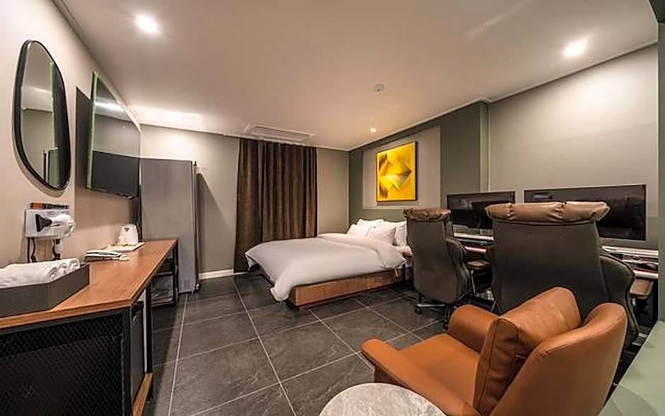 Bucheon Hotel Burning