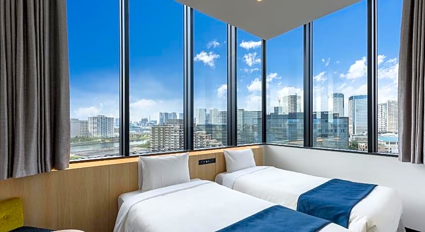 Hotel Monday