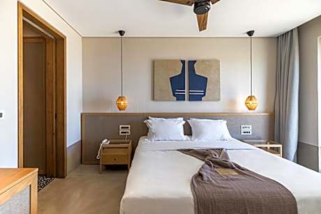 Ammos Sea View Suite with Hot Tub