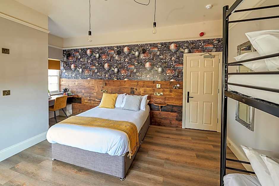 The White Horse Hotel