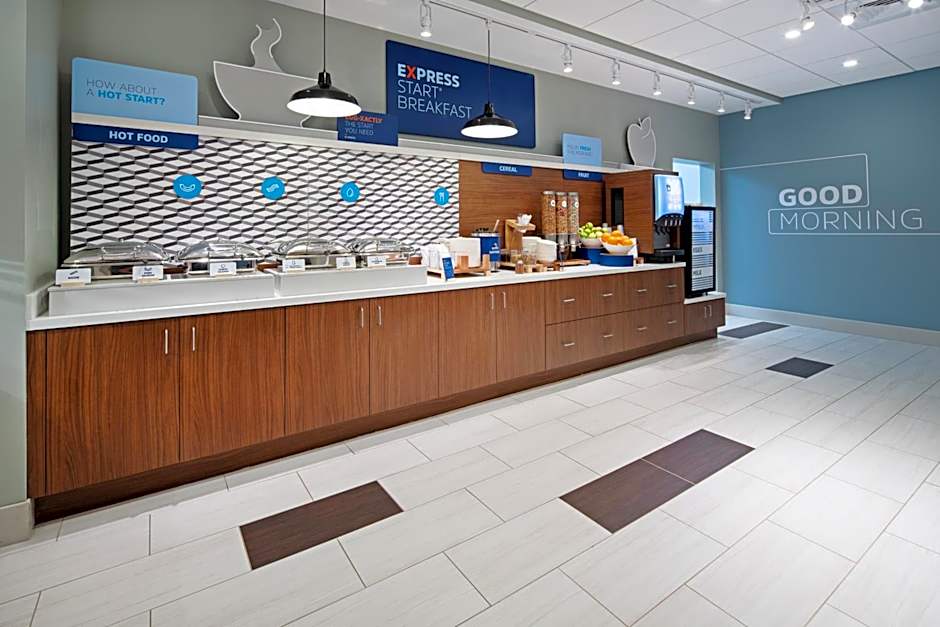 Holiday Inn Express and Suites Murrieta By IHG