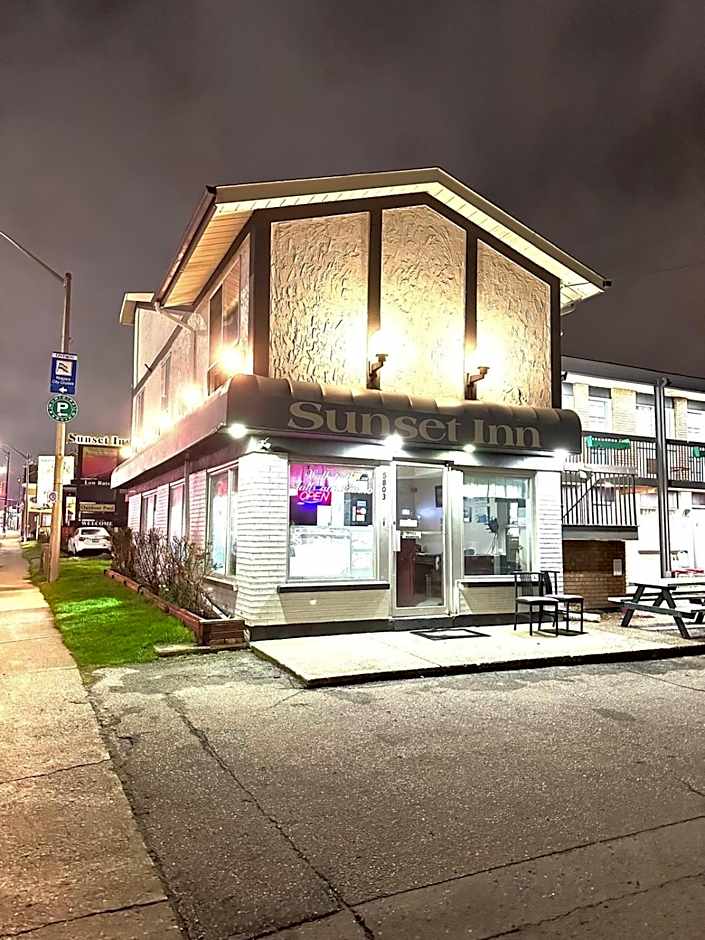 Sunset Inn