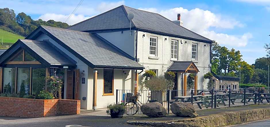 Dartmoor Halfway Inn