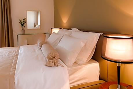 Luxury Two-Bedroom Suite