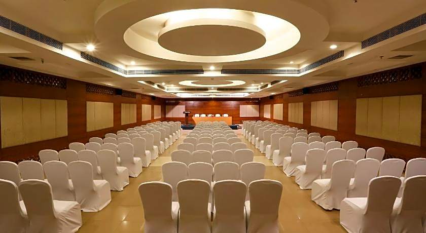 Hotel Green Park Visakhapatnam