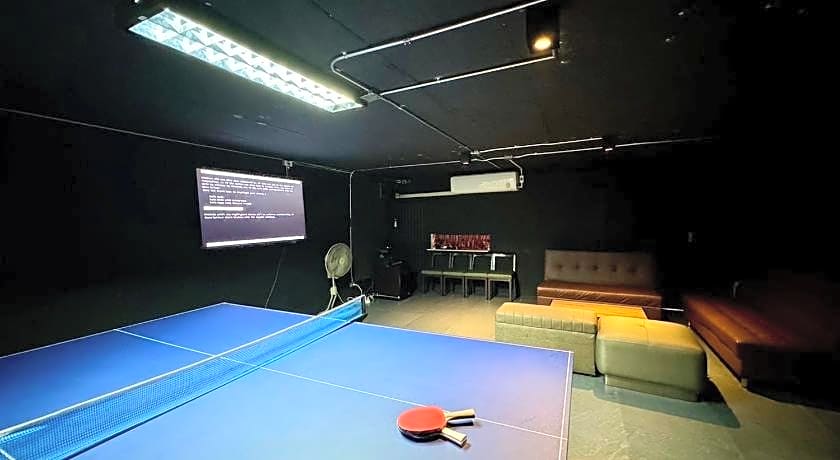 Chainam-Charmchuree residences cafe and spa