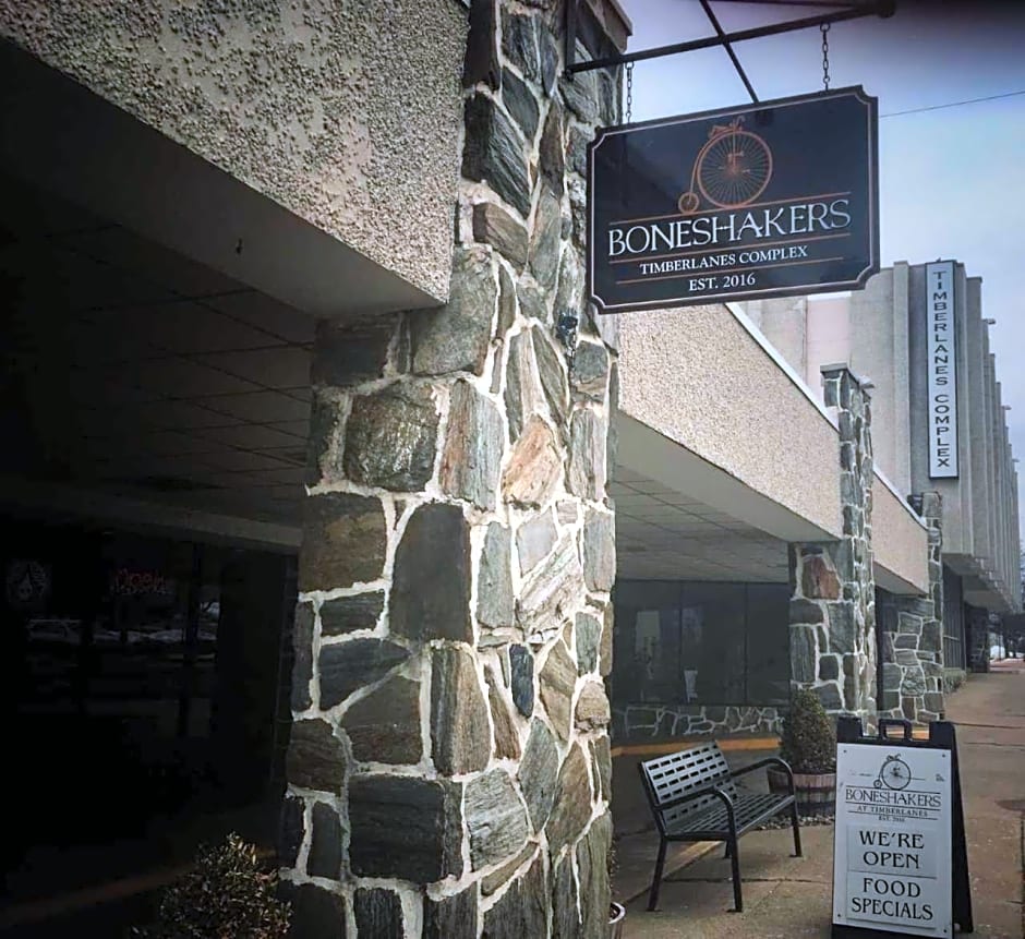 The Stables Inn & Suites