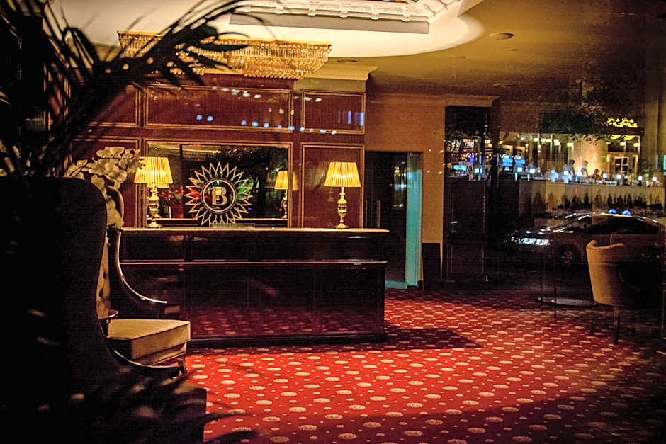 Bristol Central Park Hotel