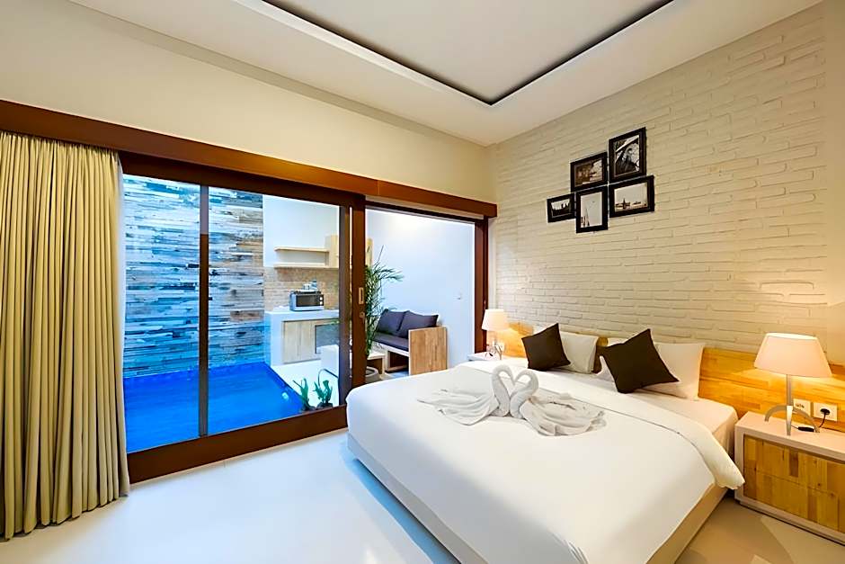 Paisa Seminyak Living