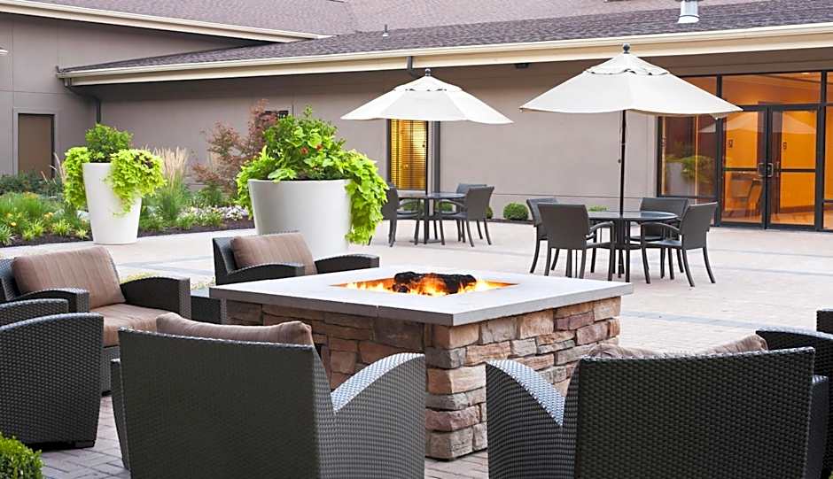 DoubleTree By Hilton Collinsville St Louis
