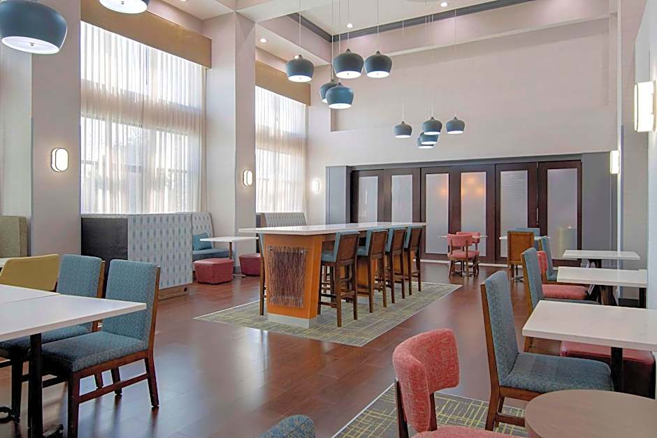 Hampton Inn Fayetteville