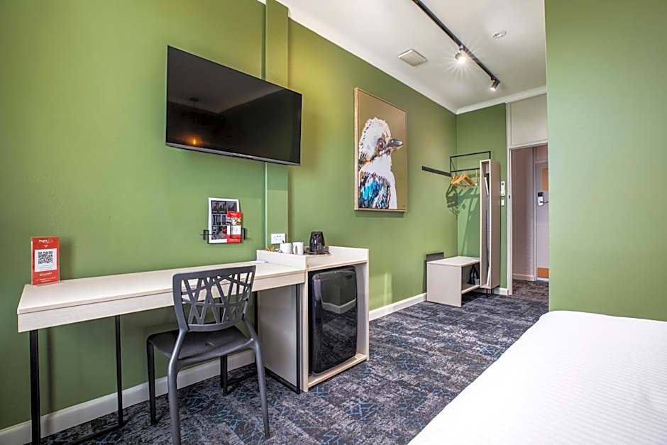 Nightcap at Pritchards Hotel