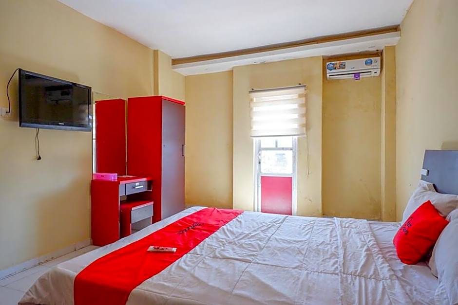 RedDoorz @ Losari Area 2 Makassar