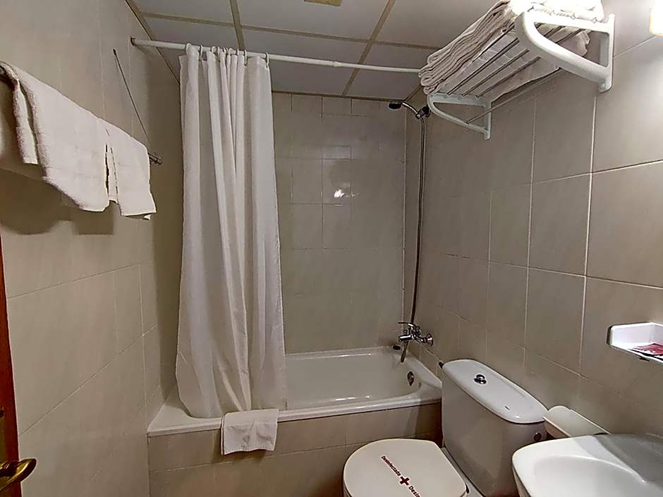 Apartamentos Midi 3000