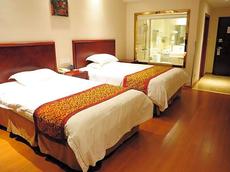 GreenTree Inn Jiangsu Yancheng Dongtai Jianggang Yingbin Road Gangcheng Avenue Business Hotel