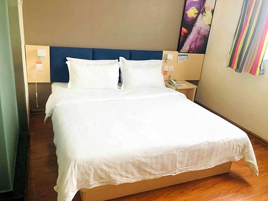 7 Days Inn Weinan Jiefang Road Railway Station