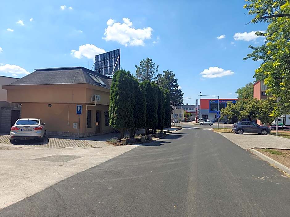 Parrot district apartments