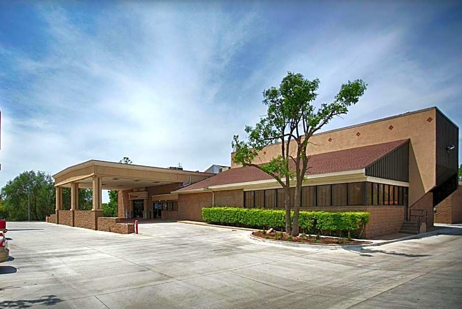 Travelodge by Wyndham Enid