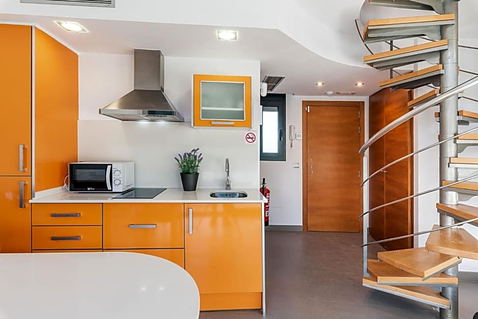 Aparthotel Las Palmeras Castelldefels