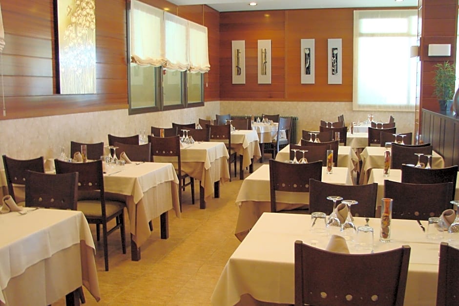 Hotel Solineu Alp Spain Rates From Eur53