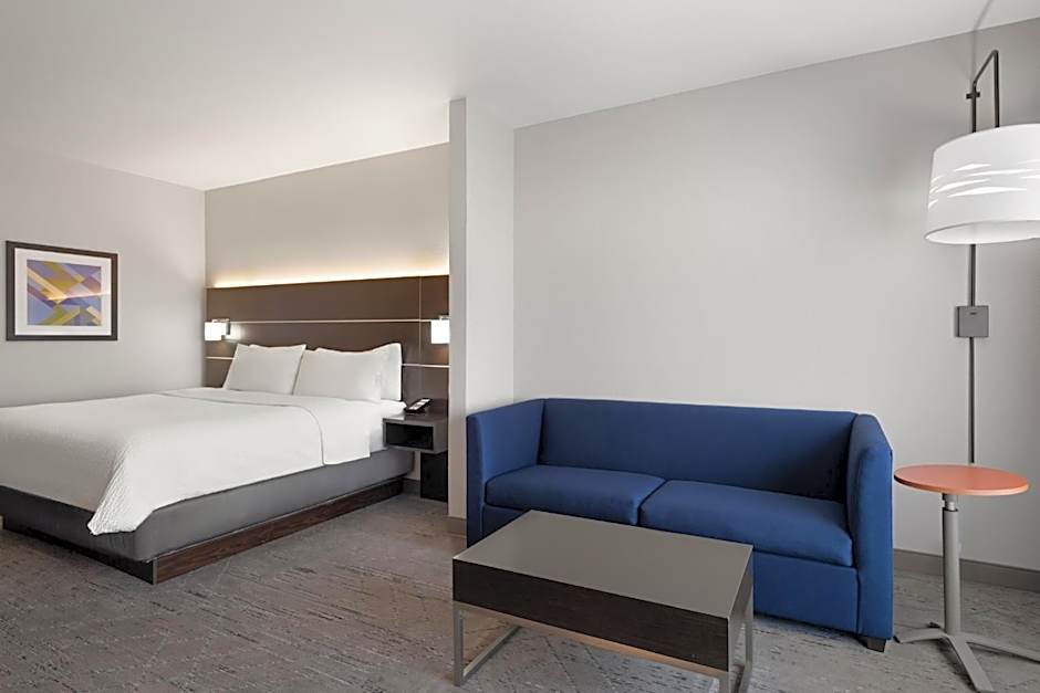 Holiday Inn Express & Suites West Memphis By IHG