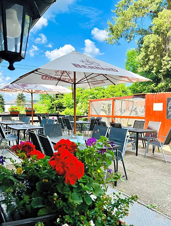 Hotel Jef a Krčma u Rytíře