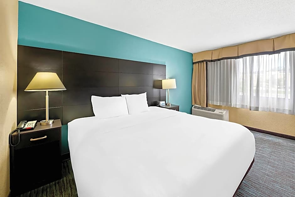 Quality Inn Dayton Airport