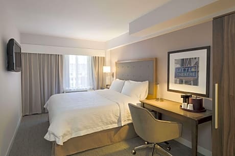 2 Double Beds Nonsmoking