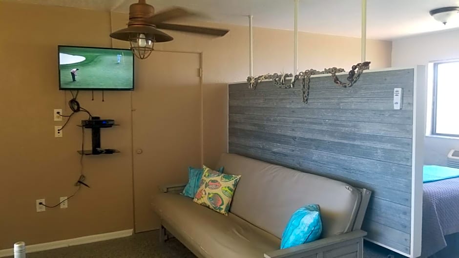 South Beach Inn - Cocoa Beach