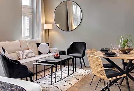 Studio - Maison des Ducs - 1st Floor - No Elevator