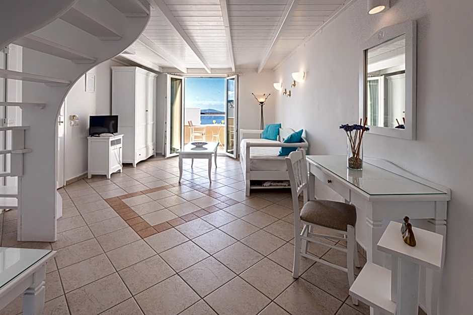 Reverie Santorini Hotel